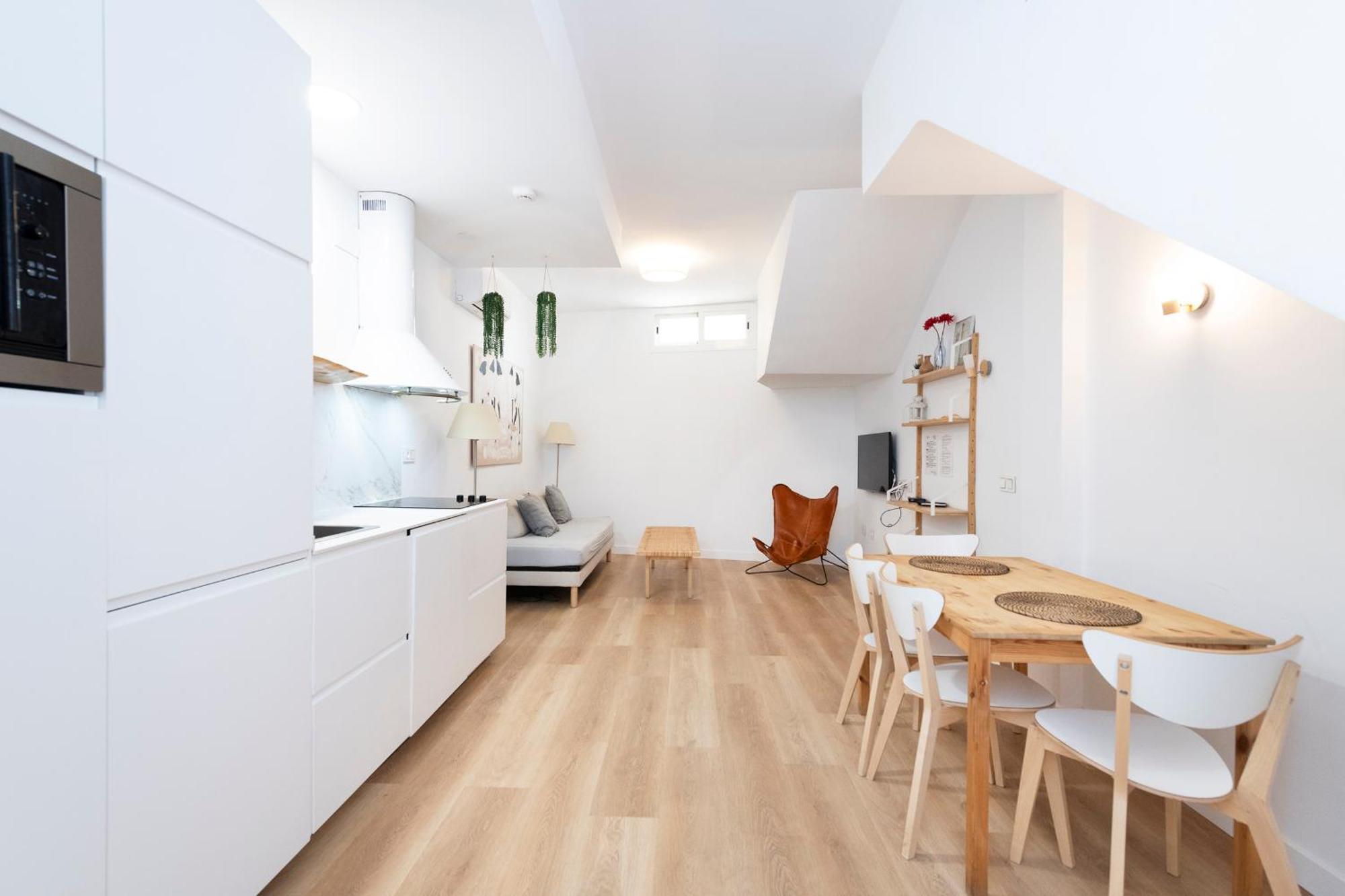 Duplex Victoria By Dossan Apartment Малага Екстериор снимка